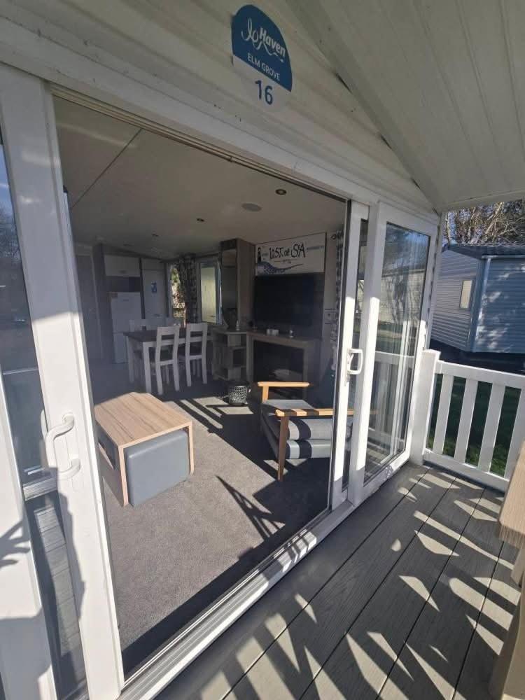 Отель Haven Burnham On Sea 16 Elm Grove Экстерьер фото